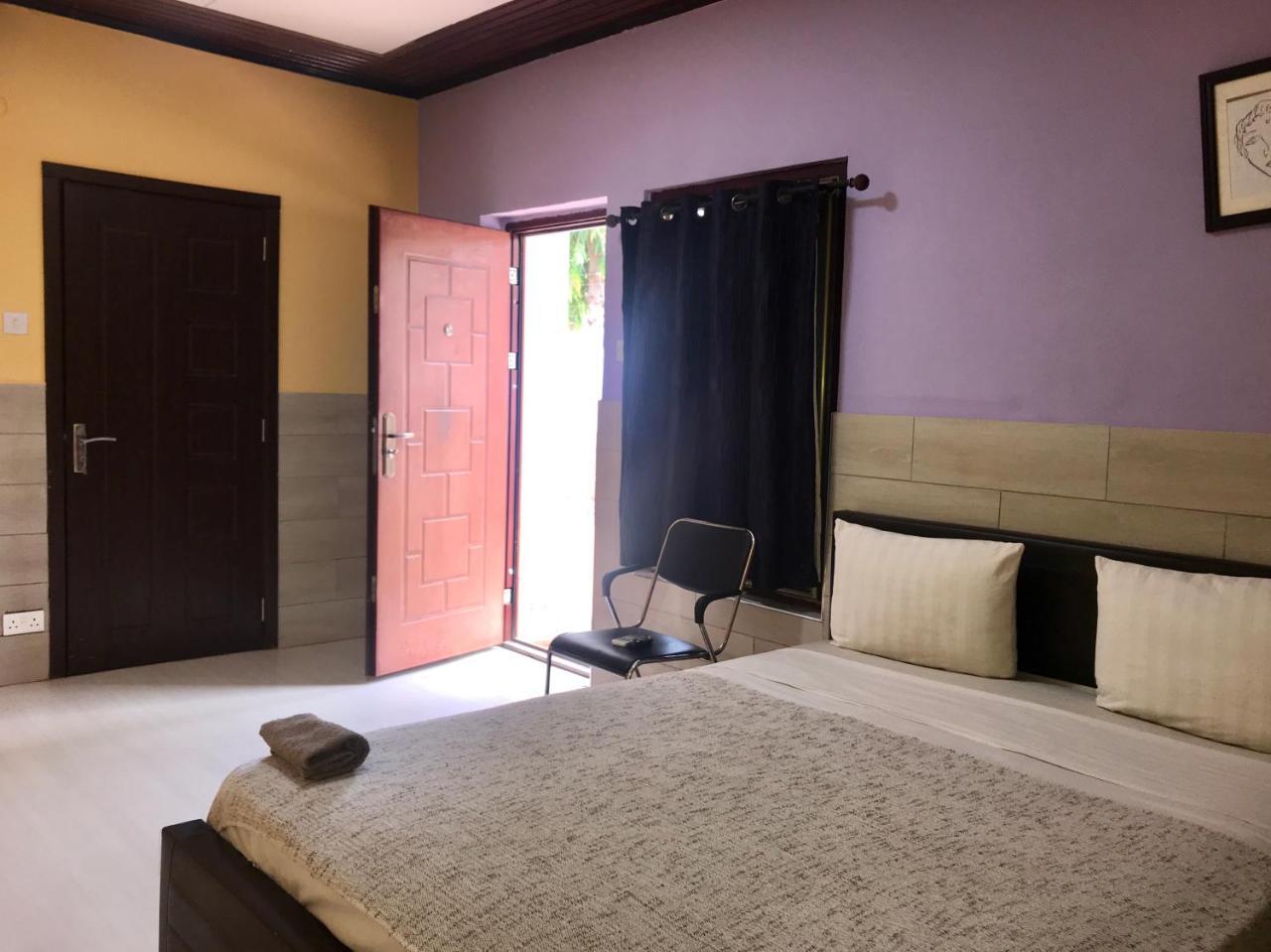 Omanye Lodge Accra Buitenkant foto